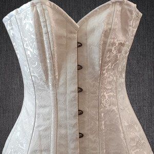 Elegant White Corset Shapewear